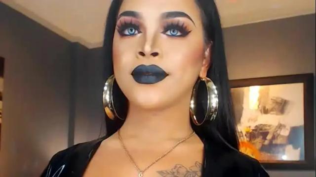 Image 6 of urmajestytyra Stream on Chaturbate on 1 month ago