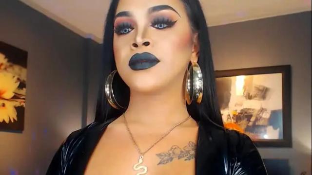 Image 7 of urmajestytyra Stream on Chaturbate on 1 month ago