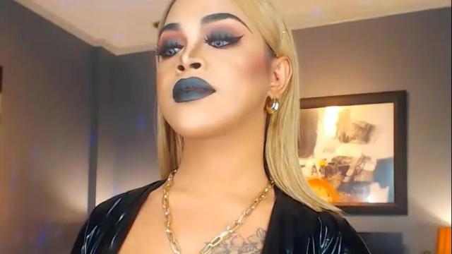 Image 12 of urmajestytyra Stream on Chaturbate on 19 days ago