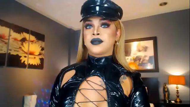 Image 12 of urmajestytyra Stream on Chaturbate on 18 days ago