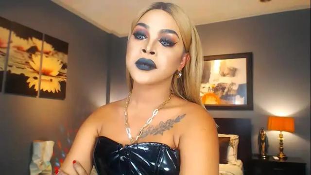 Image 4 of urmajestytyra Stream on Chaturbate on 15 days ago