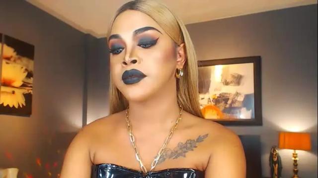 Image 2 of urmajestytyra Stream on Chaturbate on 12 days ago