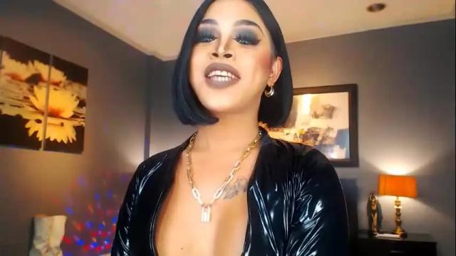 Image 4 of urmajestytyra Stream on Chaturbate on 11 days ago