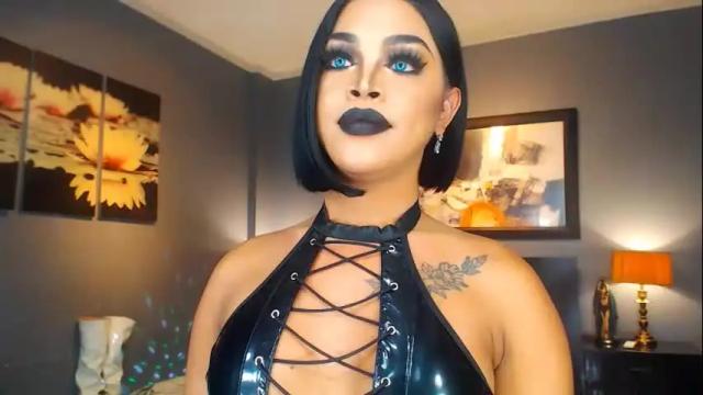 Image 12 of urmajestytyra Stream on Chaturbate on 6 days ago