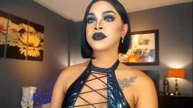 Image 2 of urmajestytyra Stream on Chaturbate on 6 days ago