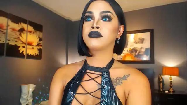 Image 3 of urmajestytyra Stream on Chaturbate on 6 days ago