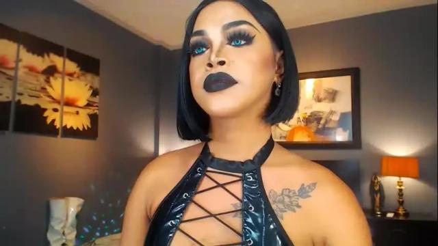 Image 6 of urmajestytyra Stream on Chaturbate on 6 days ago