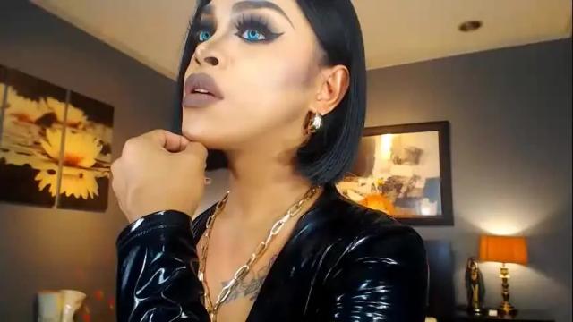 Image 12 of urmajestytyra Stream on Chaturbate on 4 days ago