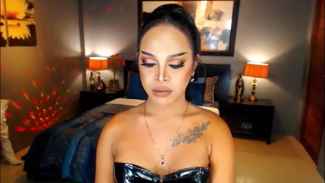 Image 10 of urmajestytyra Stream on Chaturbate on 1 month ago