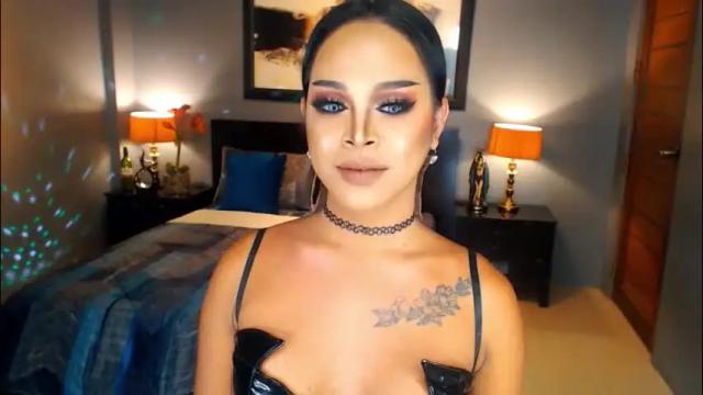 Image 10 of urmajestytyra Stream on Chaturbate on 1 month ago
