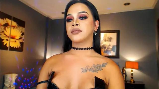 Image 2 of urmajestytyra Stream on Chaturbate on 1 month ago