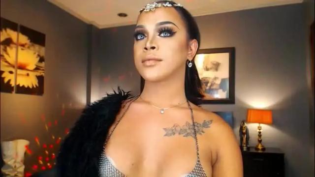 Image 11 of urmajestytyra Stream on Chaturbate on 1 month ago