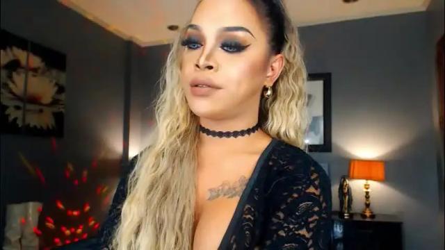 Image 11 of urmajestytyra Stream on Chaturbate on 1 month ago