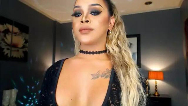 Image 4 of urmajestytyra Stream on Chaturbate on 1 month ago