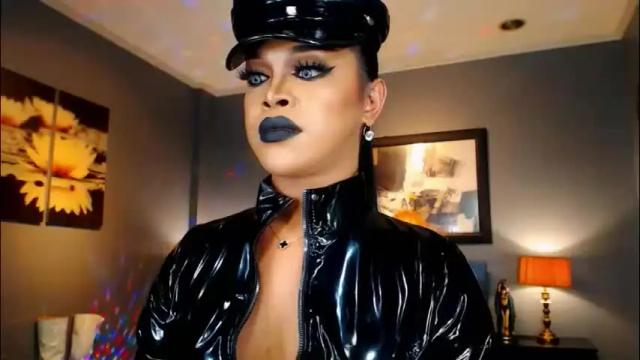 Image 10 of urmajestytyra Stream on Chaturbate on 23 days ago