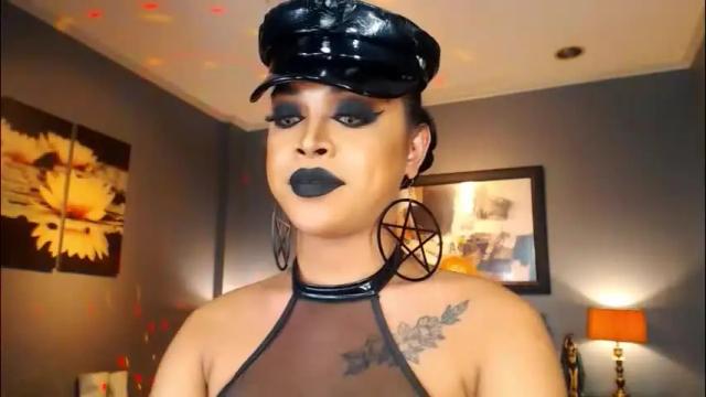 Image 2 of urmajestytyra Stream on Chaturbate on 25 days ago