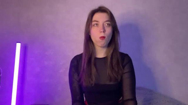 Image 3 of urmissalice Stream on Chaturbate on 12 months ago