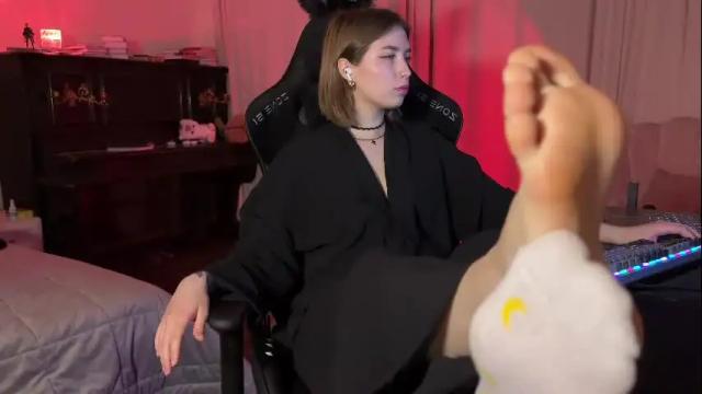 Image 6 of urmissalice Stream on Chaturbate on 2 months ago