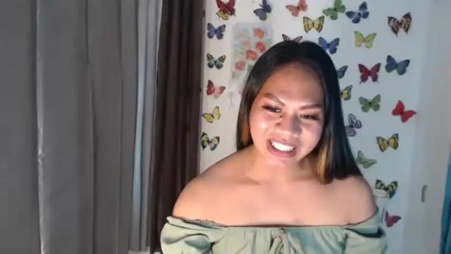 Image 10 of urnaughtymorenaxxx Stream on Chaturbate on 21 months ago