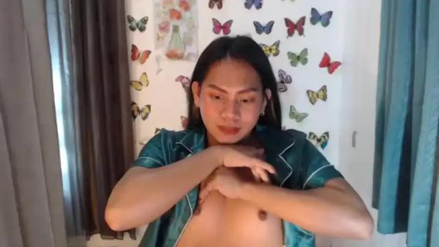 Image 3 of urnaughtymorenaxxx Stream on Chaturbate on 21 months ago