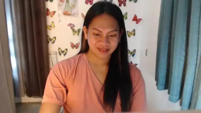 Image 7 of urnaughtymorenaxxx Stream on Chaturbate on 20 months ago