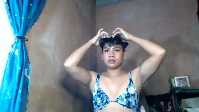 Image 3 of urnaughtymorenaxxx Stream on Chaturbate on 17 months ago