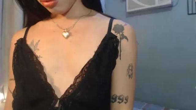 Image 6 of urnightmarets Stream on Chaturbate on 18 months ago
