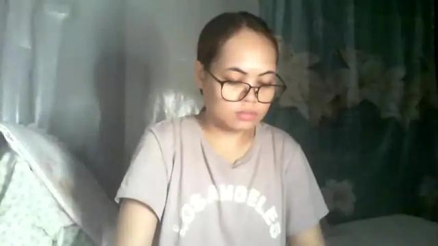 Image 8 of urothergirl Stream on Chaturbate on 17 months ago