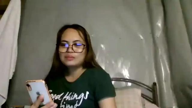 Image 3 of urothergirl Stream on Chaturbate on 16 months ago