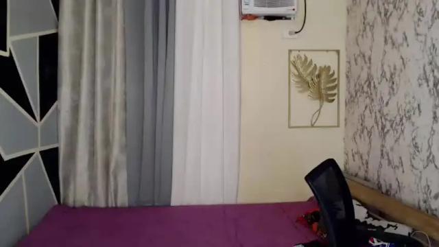 Image 3 of urpinay_mares Stream on Chaturbate on 14 months ago