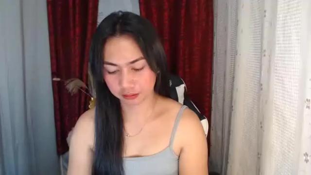Image 10 of urpinayelenaxxx Stream on Chaturbate on 14 months ago