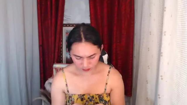 Image 3 of urpinayelenaxxx Stream on Chaturbate on 14 months ago