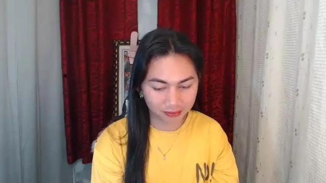 Image 7 of urpinayelenaxxx Stream on Chaturbate on 13 months ago