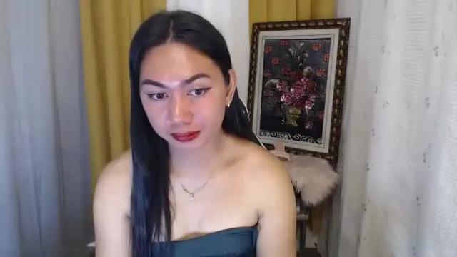 Image 12 of urpinayelenaxxx Stream on Chaturbate on 13 months ago