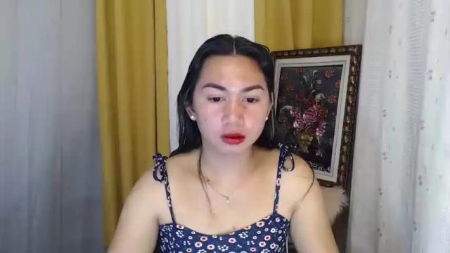 Thumbnail 1, urpinayelenaxxx's Stream at Chaturbate, 13 months ago