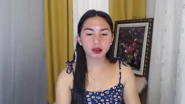 Image 4 of urpinayelenaxxx Stream on Chaturbate on 13 months ago