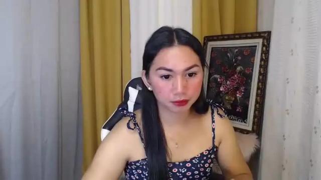 Image 7 of urpinayelenaxxx Stream on Chaturbate on 13 months ago