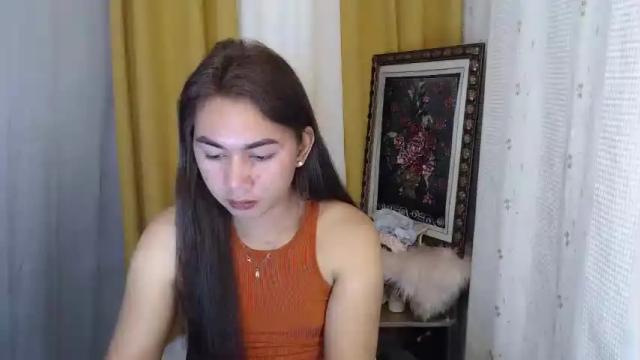 Thumbnail 1, urpinayelenaxxx's Stream at Chaturbate, 13 months ago