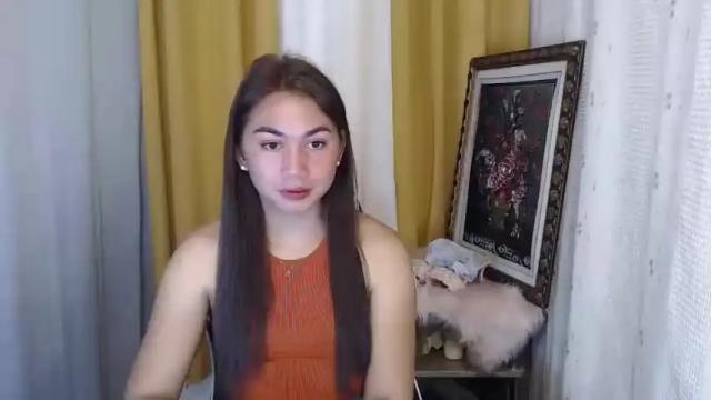 Image 11 of urpinayelenaxxx Stream on Chaturbate on 13 months ago