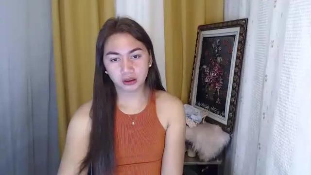 Image 7 of urpinayelenaxxx Stream on Chaturbate on 13 months ago
