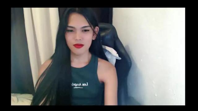 Image 2 of urpinayjenfuckerxxx Stream on Chaturbate on 9 days ago