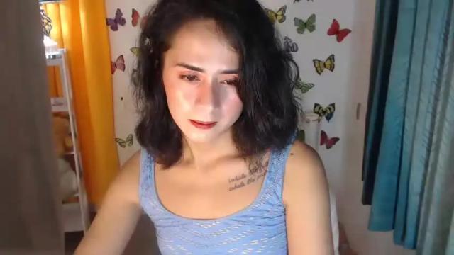 Image 2 of urpinaylatinaxxx Stream on Chaturbate on 17 months ago