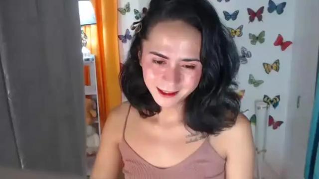 Image 7 of urpinaylatinaxxx Stream on Chaturbate on 16 months ago