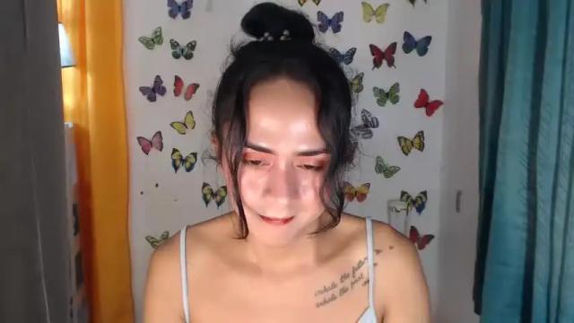 Image 3 of urpinaylatinaxxx Stream on Chaturbate on 16 months ago