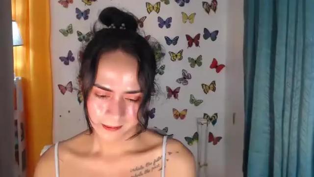 Image 8 of urpinaylatinaxxx Stream on Chaturbate on 16 months ago