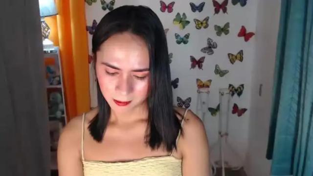 Image 12 of urpinaylatinaxxx Stream on Chaturbate on 16 months ago