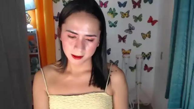 Image 2 of urpinaylatinaxxx Stream on Chaturbate on 16 months ago