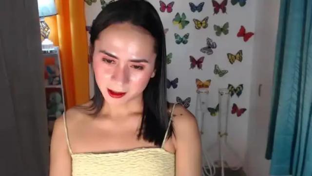 Image 3 of urpinaylatinaxxx Stream on Chaturbate on 16 months ago