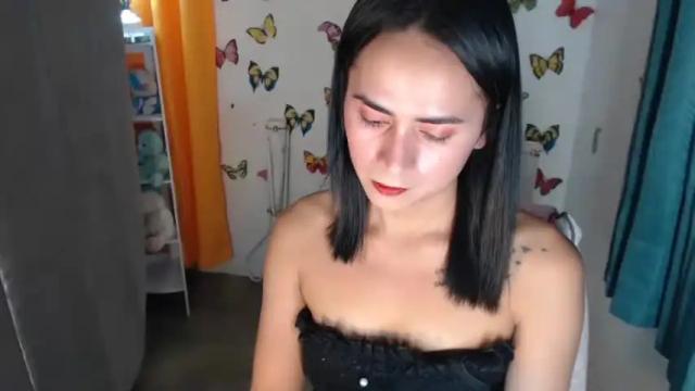 Image 11 of urpinaylatinaxxx Stream on Chaturbate on 16 months ago