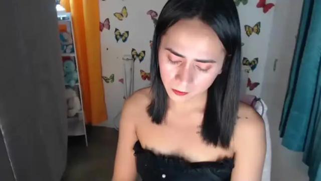 Image 12 of urpinaylatinaxxx Stream on Chaturbate on 16 months ago